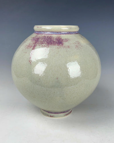 ﻿Korean Traditional Wheel thrown Moon Jar by Galaxy